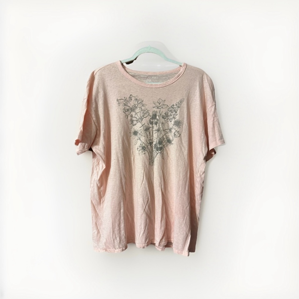 American Eagle Outfitters Light Pink Tee